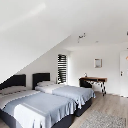 Zur Nordhelle Apartment